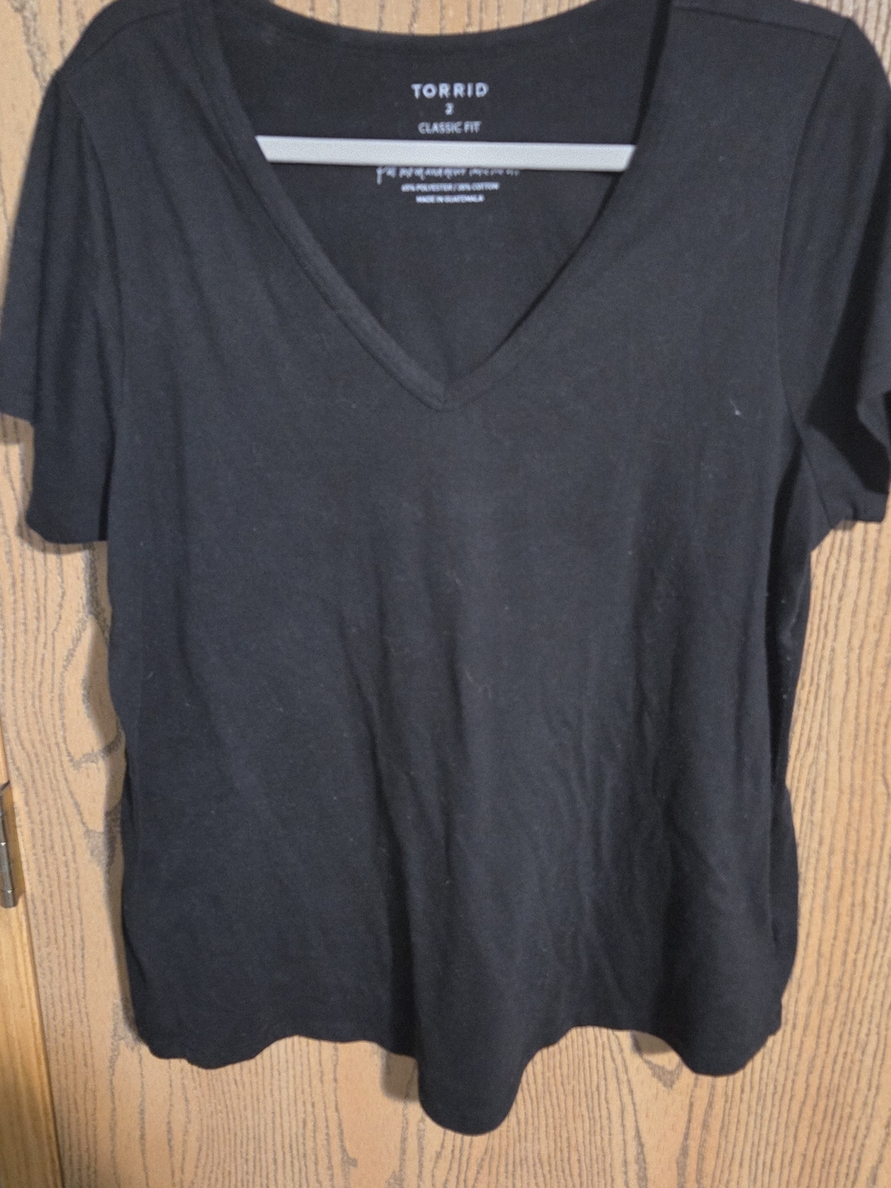 torrid Black V-Neck Short Sleeve Tee